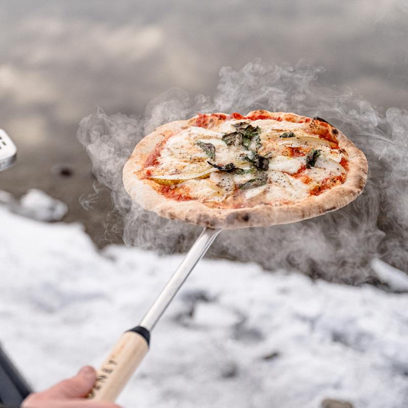 Turning Pizza Peel, Gozney, Tread Venture - 2